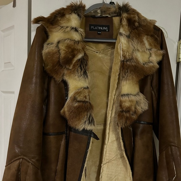 Warm and very comfy jacket for winter - Picture 2 of 3